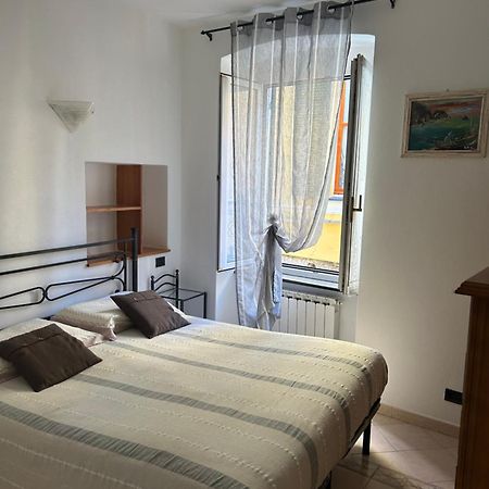 Appartamento In Tipico Carugio Ligure Monterosso al Mare Eksteriør billede